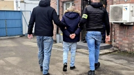 Oszustwo „na policjanta”. Zatrzymano „odbieraka”, który podszywał się pod funkcjonariusza