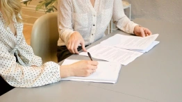 Ochrona rodzinnego gniazda - jak ubezpieczyć mieszkanie kupione bez aktu notarialnego [Materiał promocyjny]