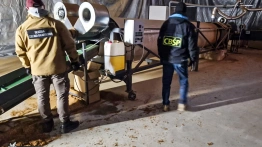 Likwidacja fabryki papierosów. Zatrzymano 21 osób i przejęto olbrzymie ilości towaru