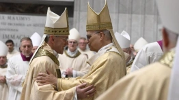 Leon XIV do abp. Wachowskiego podczas ingresu: będą cię poznawać nie po słowach, ale po miłości
