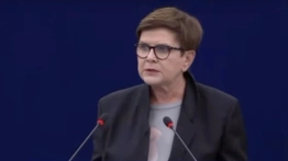 Szydło: Teraz Trzaskowski opowiada bajeczki Polakom, a za chwilę będzie się ściskał z von der Leyen