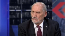 Macierewicz: Dziękuję Wolnym Polakom, którzy wspierali mnie w potyczce z ludźmi Putina