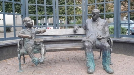 Marek Formela dla Frondy: Gdańsk z Grassem, a… gdzie pomnik Wybickiego?