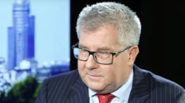 Przemysław Czarnecki: Zrobili cyrk na lotnisku, żeby było głośno