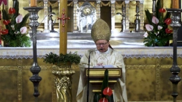 16. rocznica Katastrofy Smoleńskiej. Kard. Ryś: Spadła na nas noc, ból, dramat, niedowierzanie