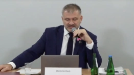Minister Żurek prezentuje „ustawę praworządnościową” i… obraża sędziów