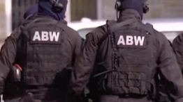 90 tysięcy zaliczki za ułaskawienie? ABW zatrzymało wyłudzaczy powołujących się na wpływy w KPRP