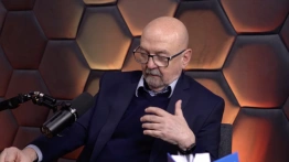 Prof. Legutko dosadnie o Tusku: Z chamstwa zrobił sposób na politykę