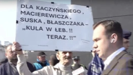 Zwolennicy rządu na Placu Piłsudskiego. Wezwanie do politycznego mordu i agresja wobec dziennikarzy