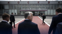 Viktor Orban przybył do Moskwy. Spotka się z Putinem