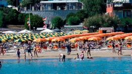Tragedia na włoskiej plaży. 17-latka przysypał piasek