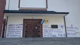 Zdewastowano kościół w Trzebini. Policja poszukuje sprawców
