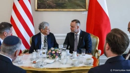 Jak doszło do uwolnienia Poczobuta? Coale: Naciskał Trump, po rozmowie z Nawrockim