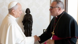 Sześć miesięcy Leona XIV. Nuncjusz Filipazzi: Papież dobrze zna Polskę