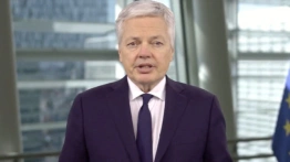 Reynders podejrzany o pranie brudnych pieniędzy! Morawiecki: Pan Praworządność chwilowo niedostępny...