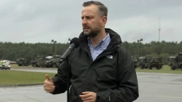 Co uderzyło w dom w Wyrykach? Szef MON zasłania się prokuraturą