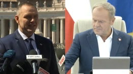 Himalaje hipokryzji! Premierowi nie podoba się, że prezydent mówi o nim za granicą