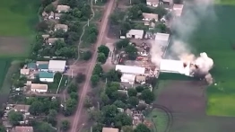 To nagranie robi wrażenie. Ukraińska artyleria urządziła „piekło orkom”