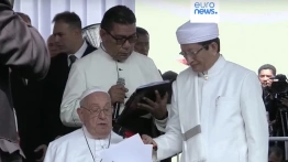 Papież Franciszek podpisuje deklarację z wielkim imamem w Indonezji i wzywa do walki ze zmianą klimatu