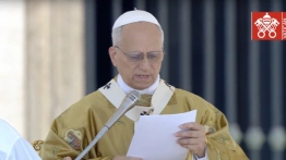 Papież zawierzył nowym świętym pokój na świecie