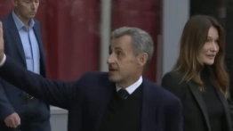 Zwrot w sprawie Sarkozy’ego. Polityk wychodzi na wolność