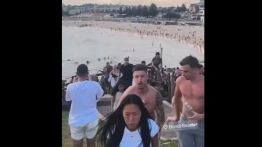 Australijscy Żydzi zmasakrowani podczas zapalania chanukowych świec [Wideo]