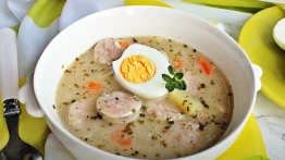 Kuchnia mojej mamy. Biały barszcz na zakwasie...