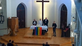 Warszawa: w Kościele pobłogosławiono 10 par homoseksualnych