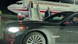 Dyplomacja po omacku i kompletna kompromitacja MSZ - brudne auto dla prezydenta w Rydze