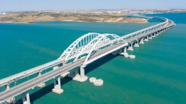 Okupacyjne władze zamknęły most, by Rosjanie nie uciekali z Krymu