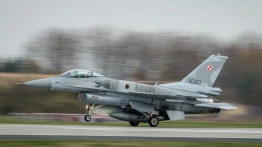 Polskie F-16 w akcji. Nocna mobilizacja wojska po rosyjskim ataku na Ukrainę
