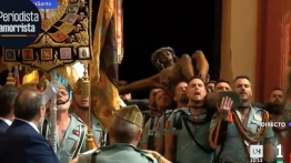 „Oblubieniec Śmierci” znów zabrzmiał w Maladze. Legioniści oddali hołd Chrystusowi [Wideo]