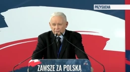 Prezes PiS na kongresie: „Naprzód Polsko! Niech wiara nas nigdy nie opuści! Niech Bóg ma w opiece naszą Ojczyznę!”