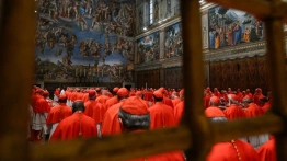 Rozpoczyna się Konsystorz: narada Papieża z kardynałami