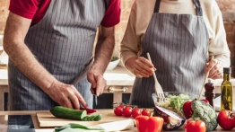 Dlaczego kuchnia od zawsze była sercem domu [Materiał promocyjny]