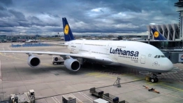 Lufthansa w tarapatach: Chińscy przewoźnicy przejmują rynek