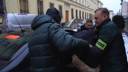 Cela plus! Jeden z podejrzanych o zabójstwo na Nowym Świecie w Warszawie zatrzymany [Wideo]