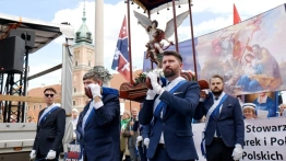 Święty Michał Archanioł nad stolicą – mocny akcent Narodowego Marszu Życia
