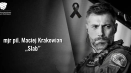 Maciej „Slab” Krakowian awansowany i upamiętniony przez prezydenta Lotniczym Krzyżem Zasługi