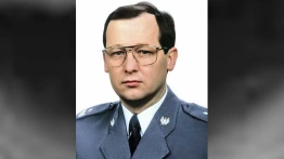 Piotr Semka dla Frondy: zabójstwo gen .Papały – tajemnica mroczna do dziś