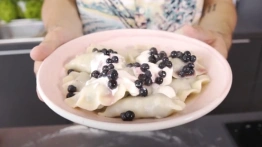 Kuchnia mojej mamy: Pierogi z jagodami