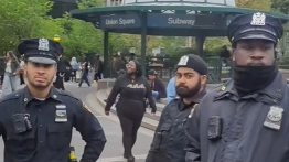 Turban w niemieckiej policji. Sąd tłumaczy to „wolnością religijną”