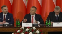 Kuźmiuk: Prezydent wlał dużo „czystej wody” w rządową narrację o SAFE, Radzie Pokoju i marszałku Czarzastym