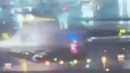 [WIDEO] Tragiczne zderzenie samolotu z wozem strażackim. Jest nagranie