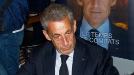 Sarkozy – pierwszy były francuski prezydent za kratkami