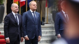 Niemieckie media: Tusk chce zająć miejsce Scholza