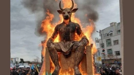 Z internetu: Irańczycy spalili pomnik Baala jako symbol rządzących w USA i Izraelu