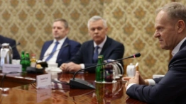 Tusk zwołał spotkanie ws. cyberataków na infrastrukturę energetyczną