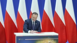 Prezydent Nawrocki podpisał projekt ustawy „Godna emerytura”