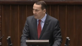 Sikorski: Grozi nam wojna, nawet w tym roku. Polska doświadcza 2-3 cyberataków dziennie